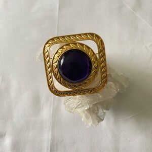 Vintage 1980's TRIFARI Gold Tone Rope Square Purple Cabochon Brooch High End